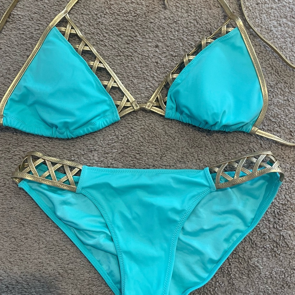 Brand new Victoria secret bikini set